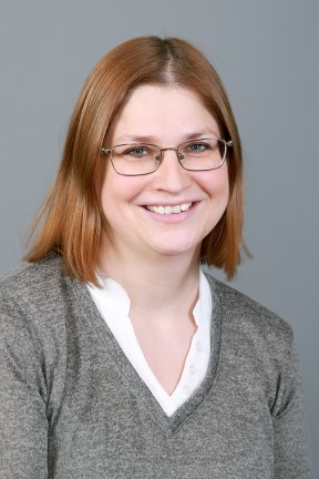Janine Burkhalter Fachverantwortliche Marketing & Firmenseminare